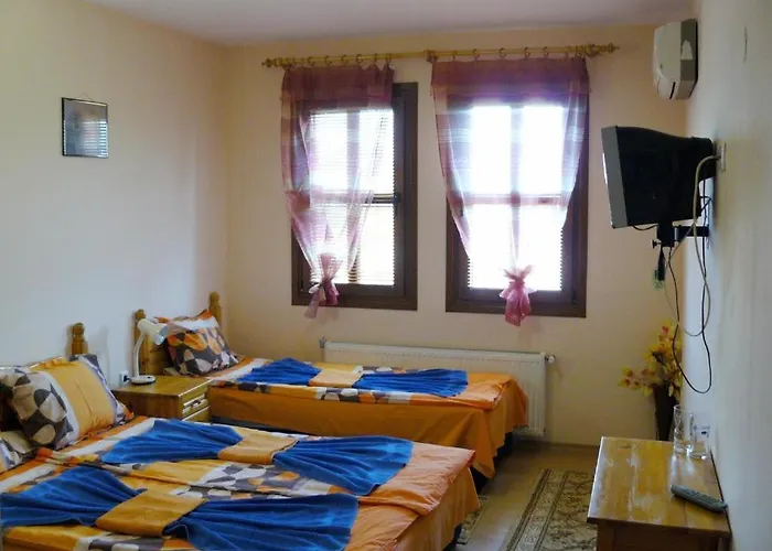 Family Varusha 2 * Tırnova