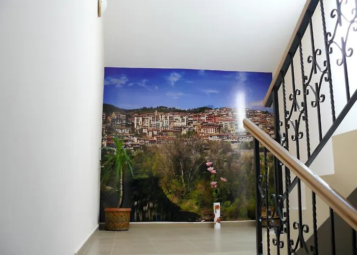 Family Varusha 2 * Tırnova