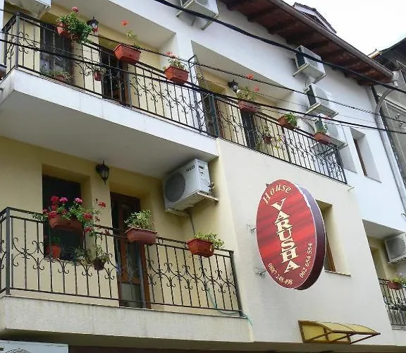 Otel Family Varusha 2 *