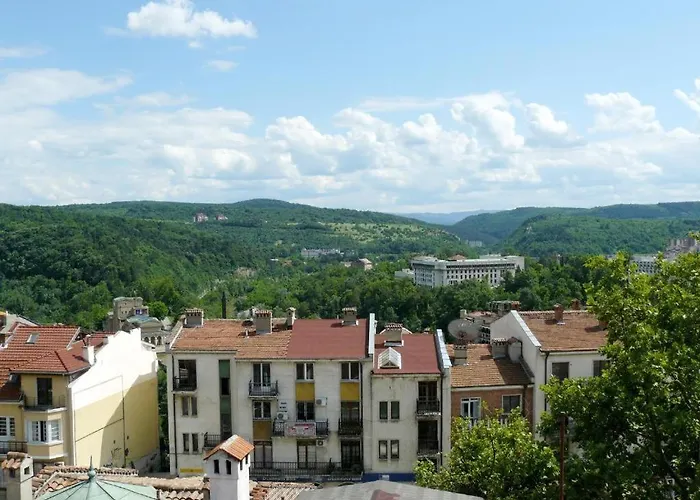 Otel Family Varusha 2 Tırnova