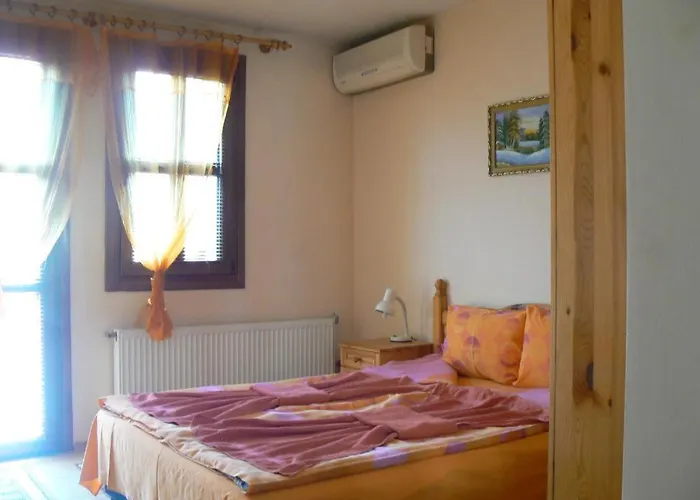 Otel Family Varusha 2 Tırnova