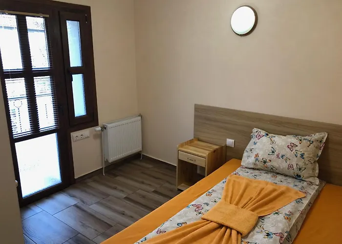 Family Varusha 2 * Tırnova