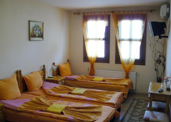 Family Varusha 2 Otel *