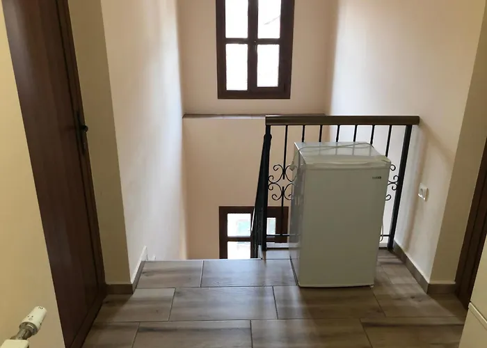 Family Varusha 2 * Tırnova