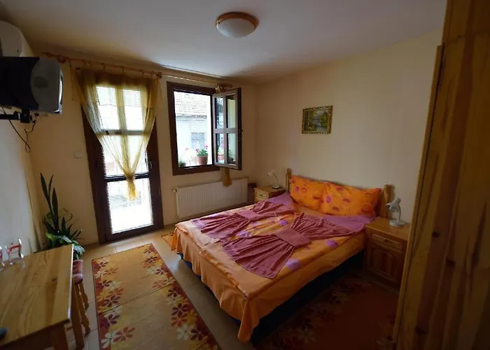 Family Varusha 2 Otel *