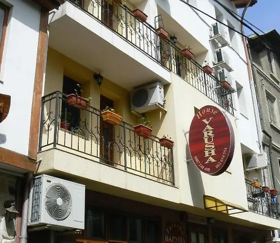 Otel Family Varusha 2 *